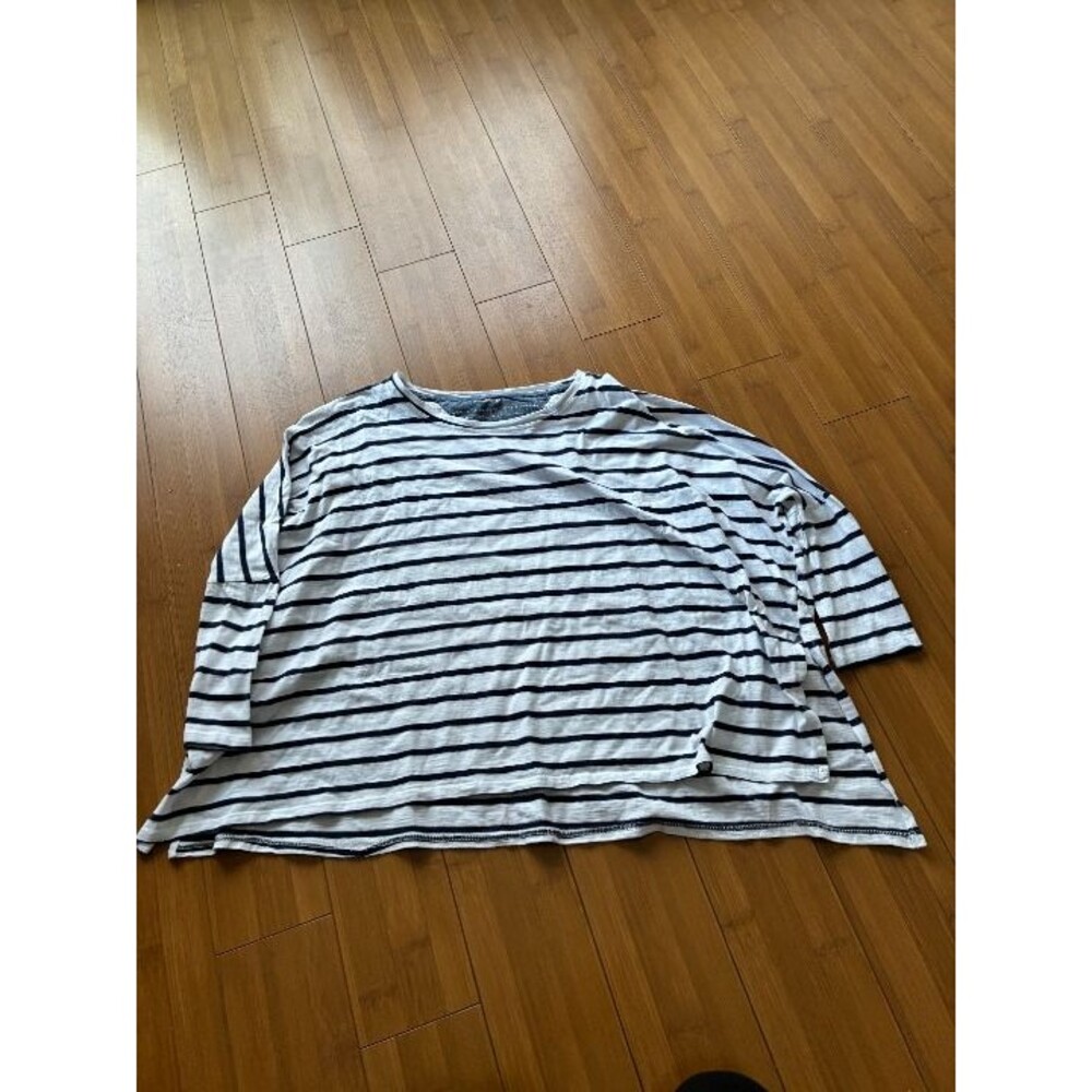 Mersea Oversized Boxy Striped Blue White Tee - Women's One Size Small Medium - Picture 2 of 5